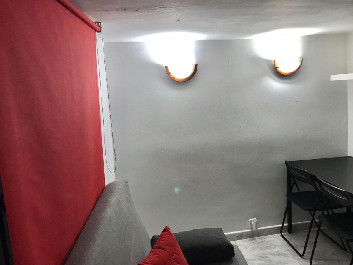 Agradable Apartamento En Zona Malasana Madrid Apartman Kültér fotó